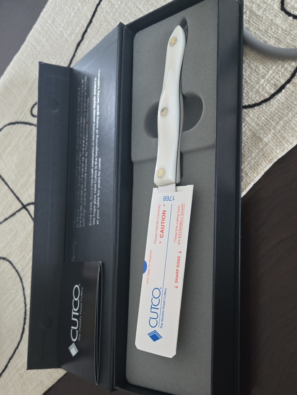 THE CUTCO SPATULA SPREADER.NWT.